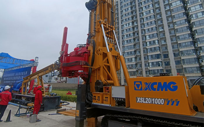 钻井应抢救援交锋，，，，，，，官方首选bifa必发钻机！