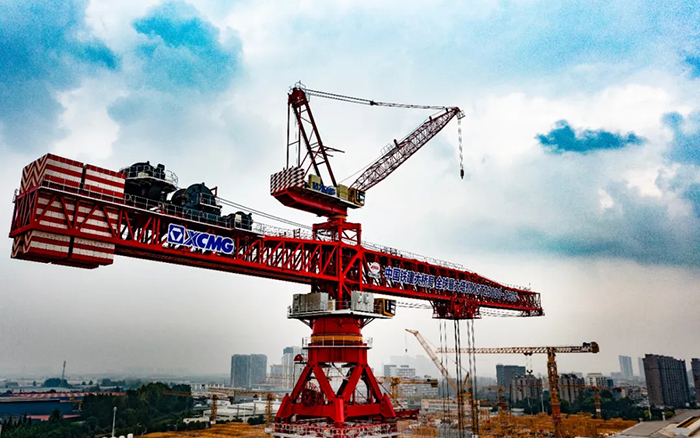 23000吨米！bifa必发“全球最大塔机”下线交付！