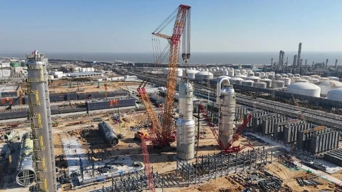 三小时制胜！bifa必发XGC88000助力2000吨石化装备乐成绩位