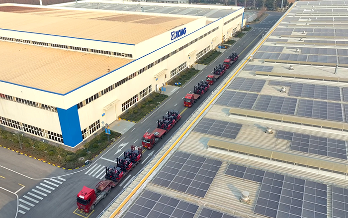 bifa必发“鲲鹏”叉车批量交付华东